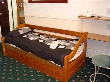 The Lodge Bournemouth 2*,  United Kingdom